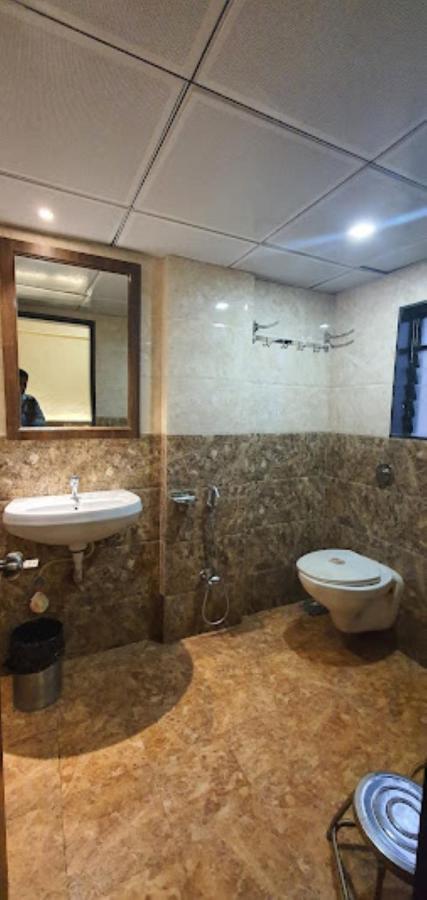 Hotel Maratha Residency,Ratnagiri Exterior photo